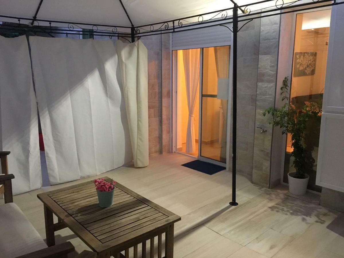 Apartamento Los Naranjos De Santa Justa Sevilla Eksteriør bilde